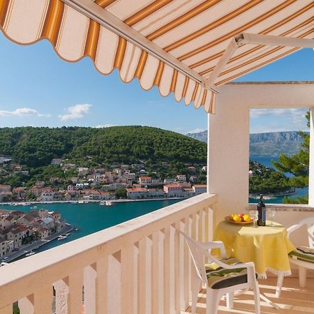 Apartments Mira - Beautiful Sea View Pucisca Luaran gambar
